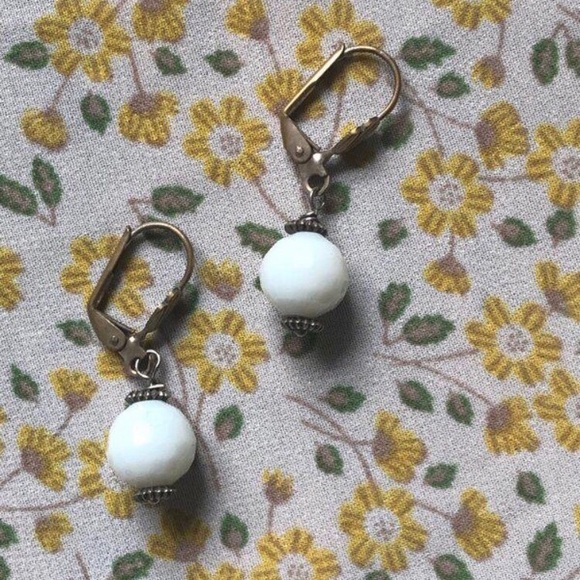 Dangle Earrings - Picture 1 of 1